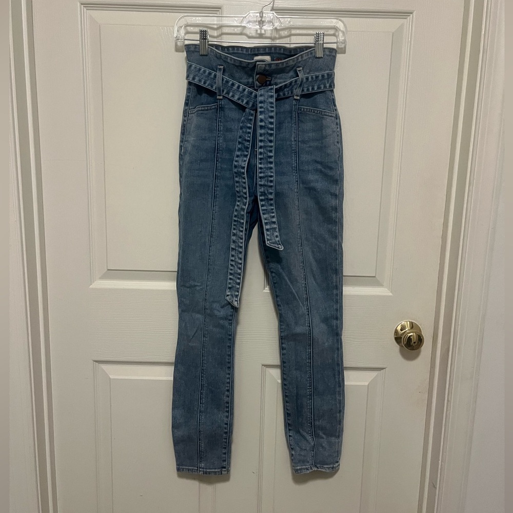 Alice + Olivia High‎ Rise Light Blue Jeans Size 26